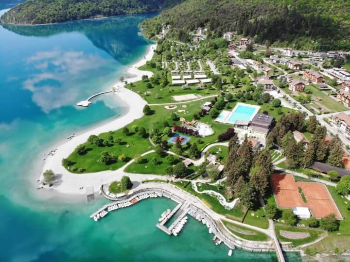 Casa Da Carmen Boutique & Private Spa Mezzolombardo Luaran gambar